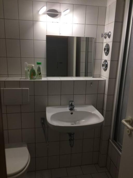 Ruhig Und Doch Zentral Apartment แอร์ฟวร์ท ภายนอก รูปภาพ