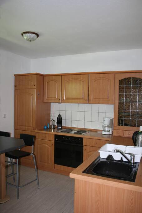 Ruhig Und Doch Zentral Apartment แอร์ฟวร์ท ภายนอก รูปภาพ